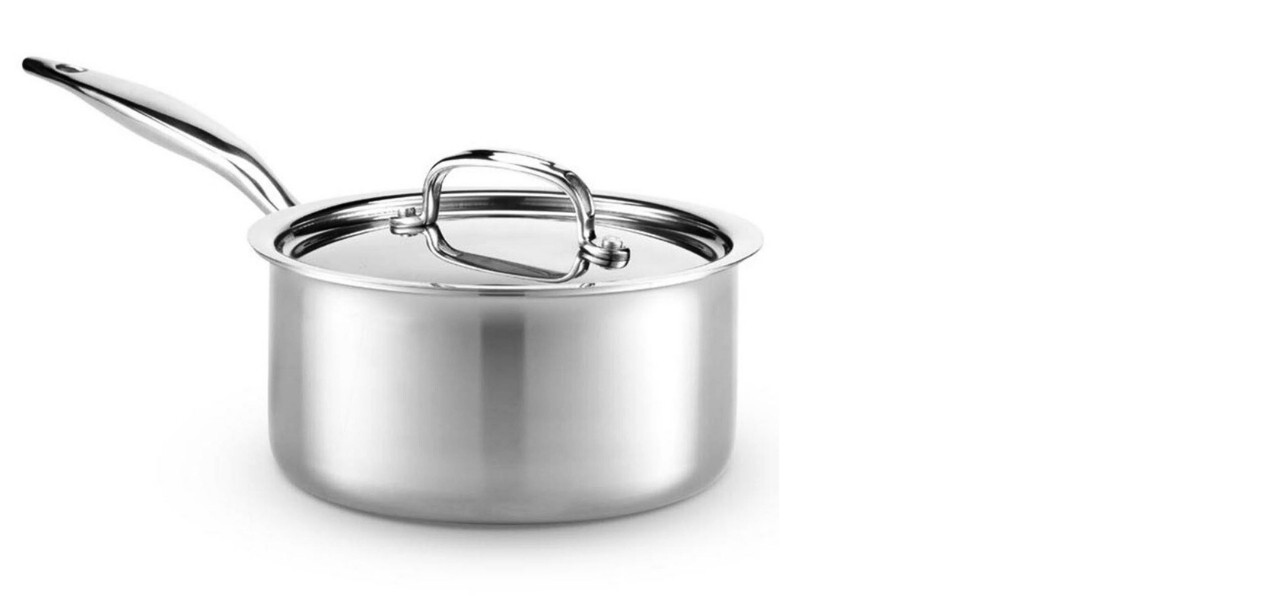 The Heritage Steel 3 Quart Saucepan with lid on