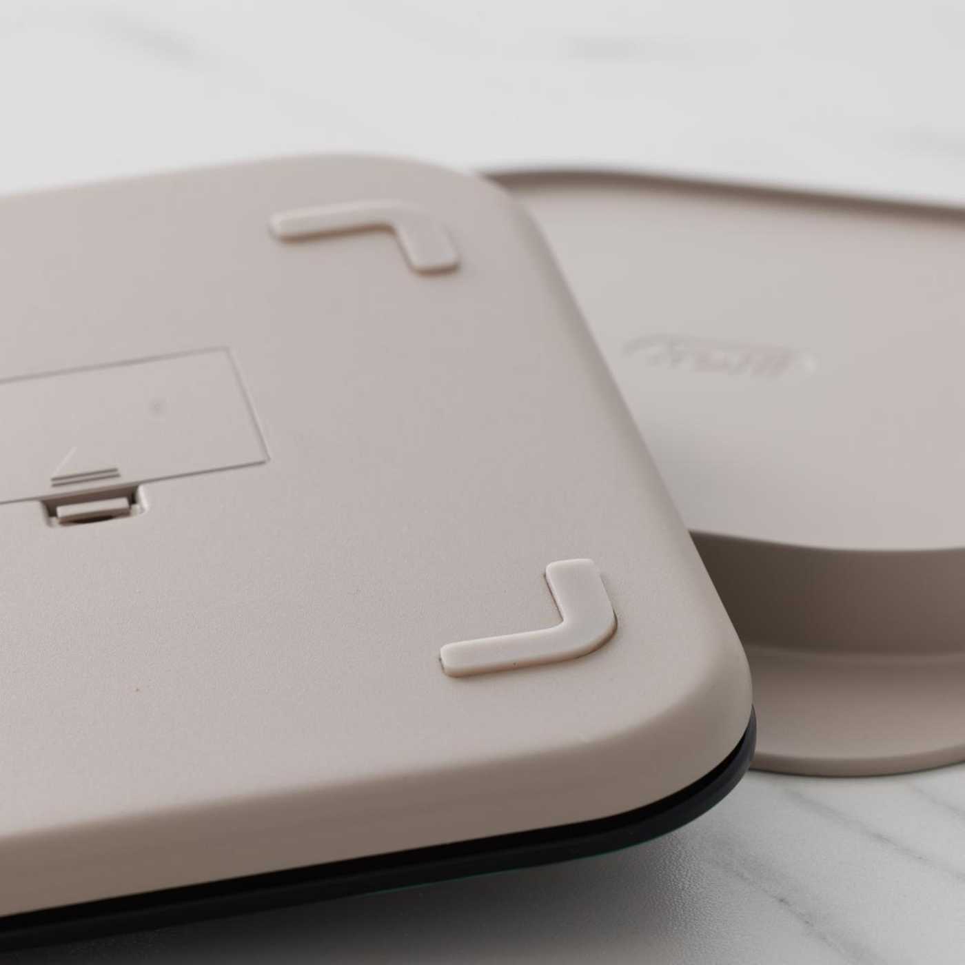 A closeup view of the nonslip feet on the Rosti Mensura digital kitchen scale